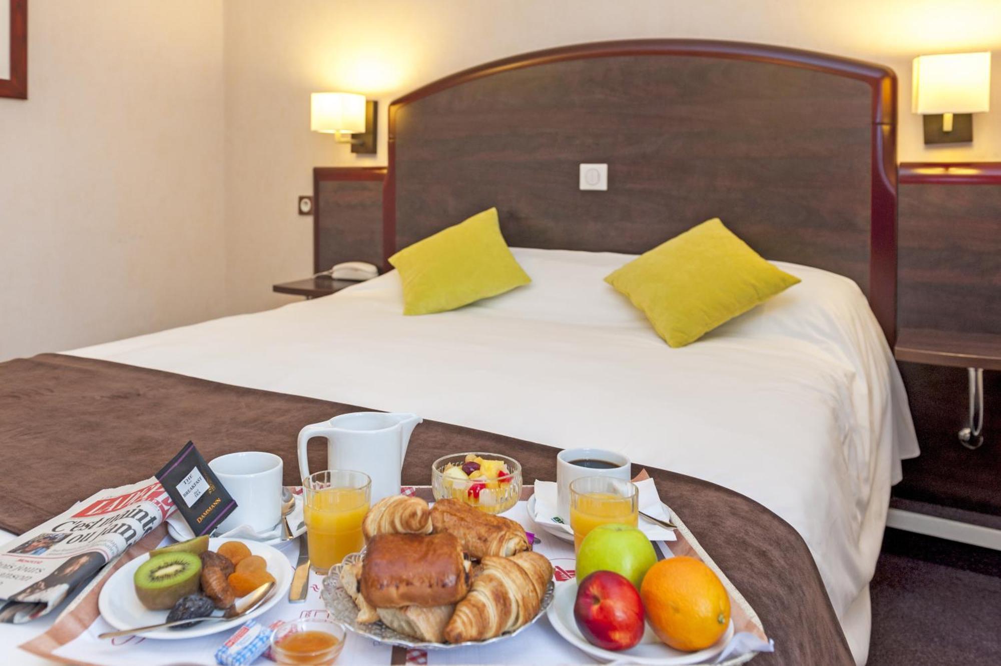 Brit Hotel Cahors - Le France エクステリア 写真