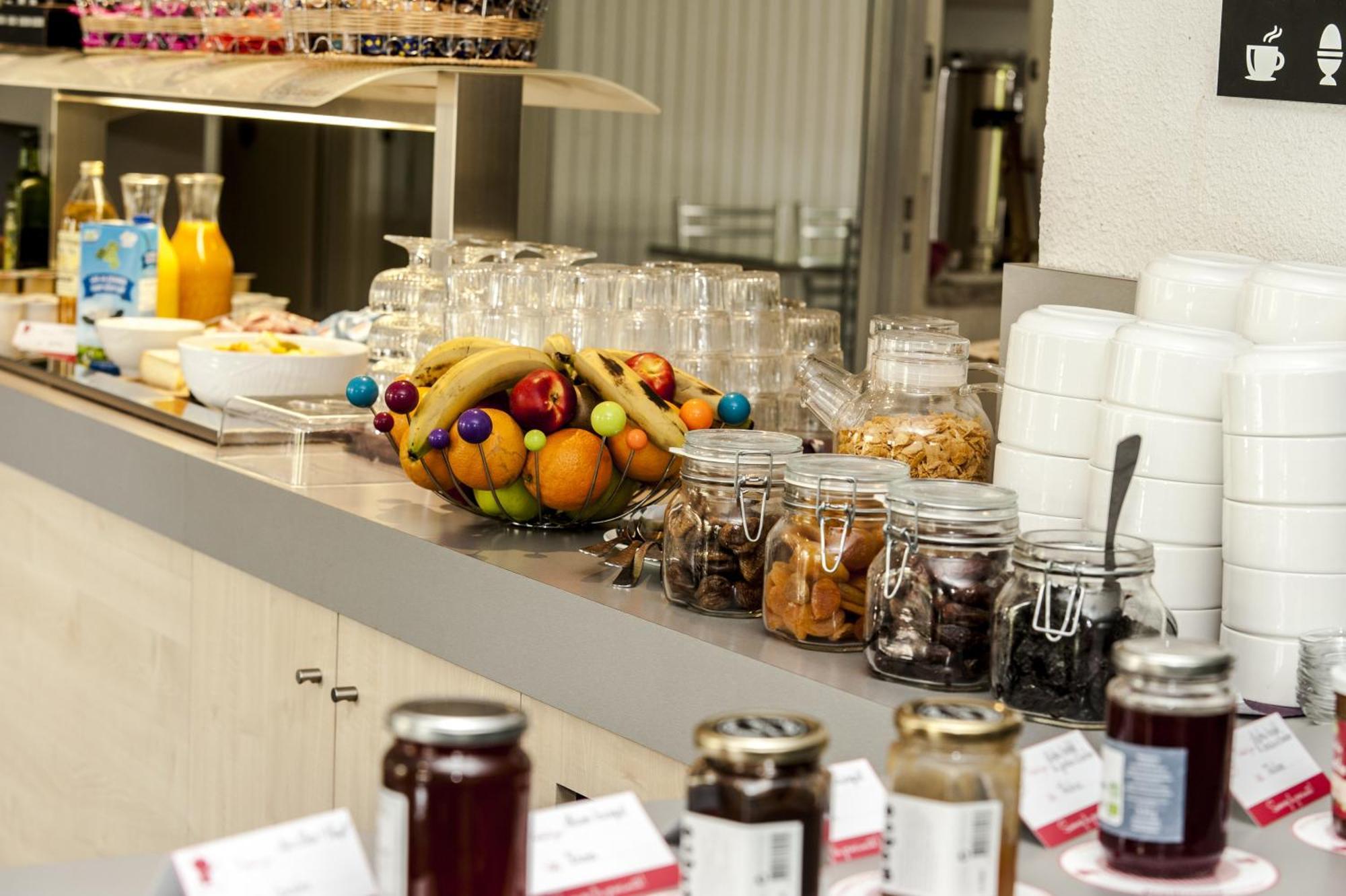 Brit Hotel Cahors - Le France エクステリア 写真