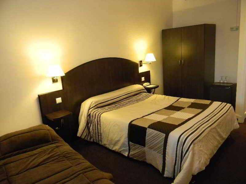Brit Hotel Cahors - Le France エクステリア 写真