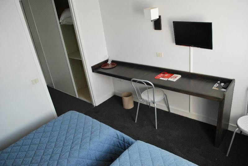 Brit Hotel Cahors - Le France エクステリア 写真